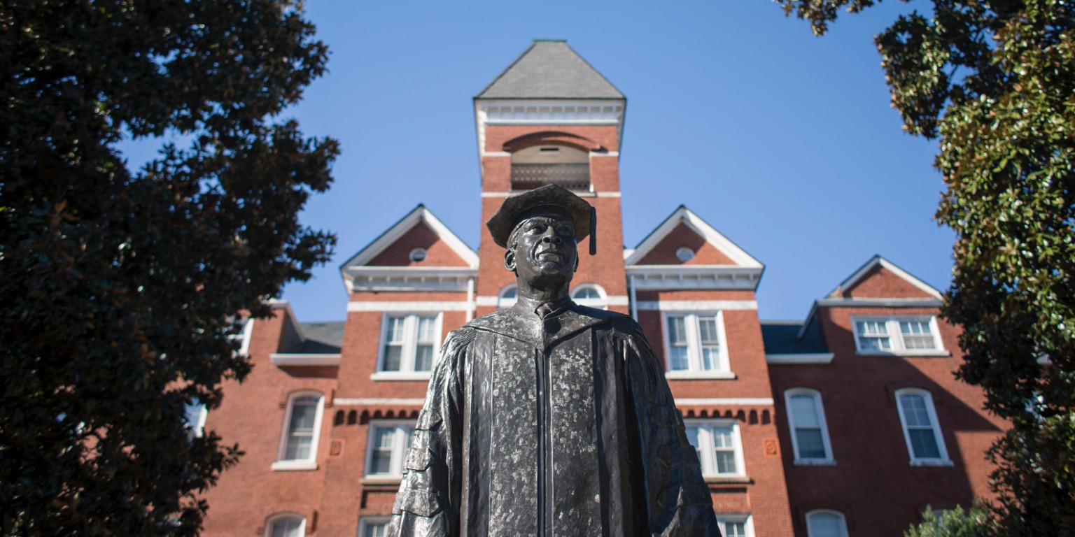 Morehouse College Online cover image